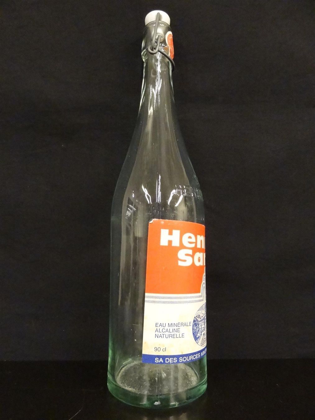 Gläser, Krüge & Flaschen: alte Flasche HENNIEZ SANTÉ 1966 – Gebraucht aus Kerzers von Flaschenposten 5