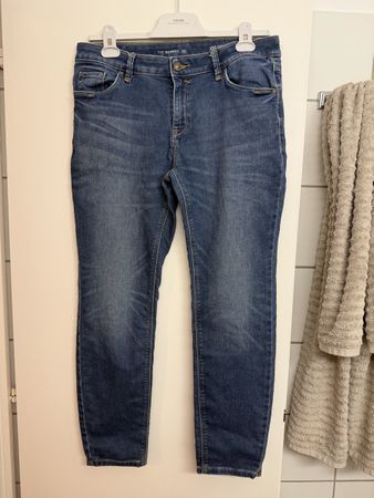 C&A Jeans The Skinny Jog Denim blau Grösse 42. 