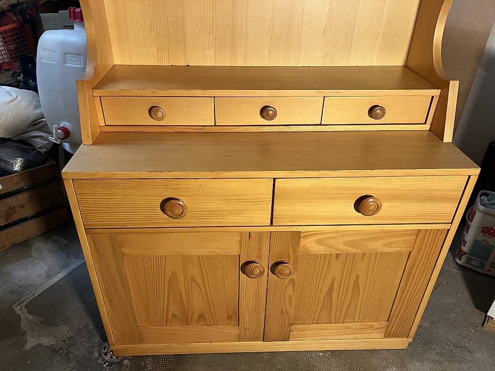Buffets: Vaisselier en bois – D'occasion à Epalinges par jpe_2twg 2