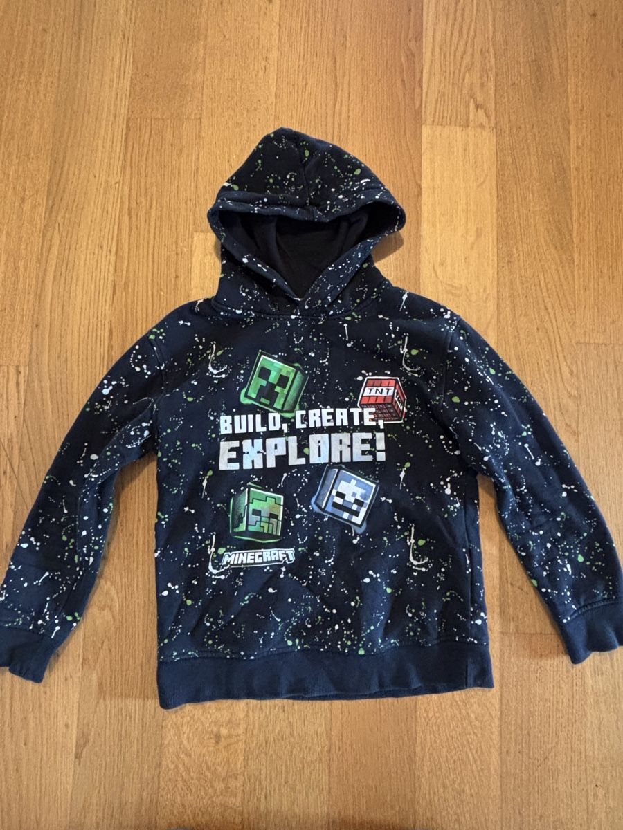 C&A Maglioni & Felpe: Minecraft Kapuzenpullover schwarz mit Muster gebraucht – Usato da uster venduto da kar_9rxp