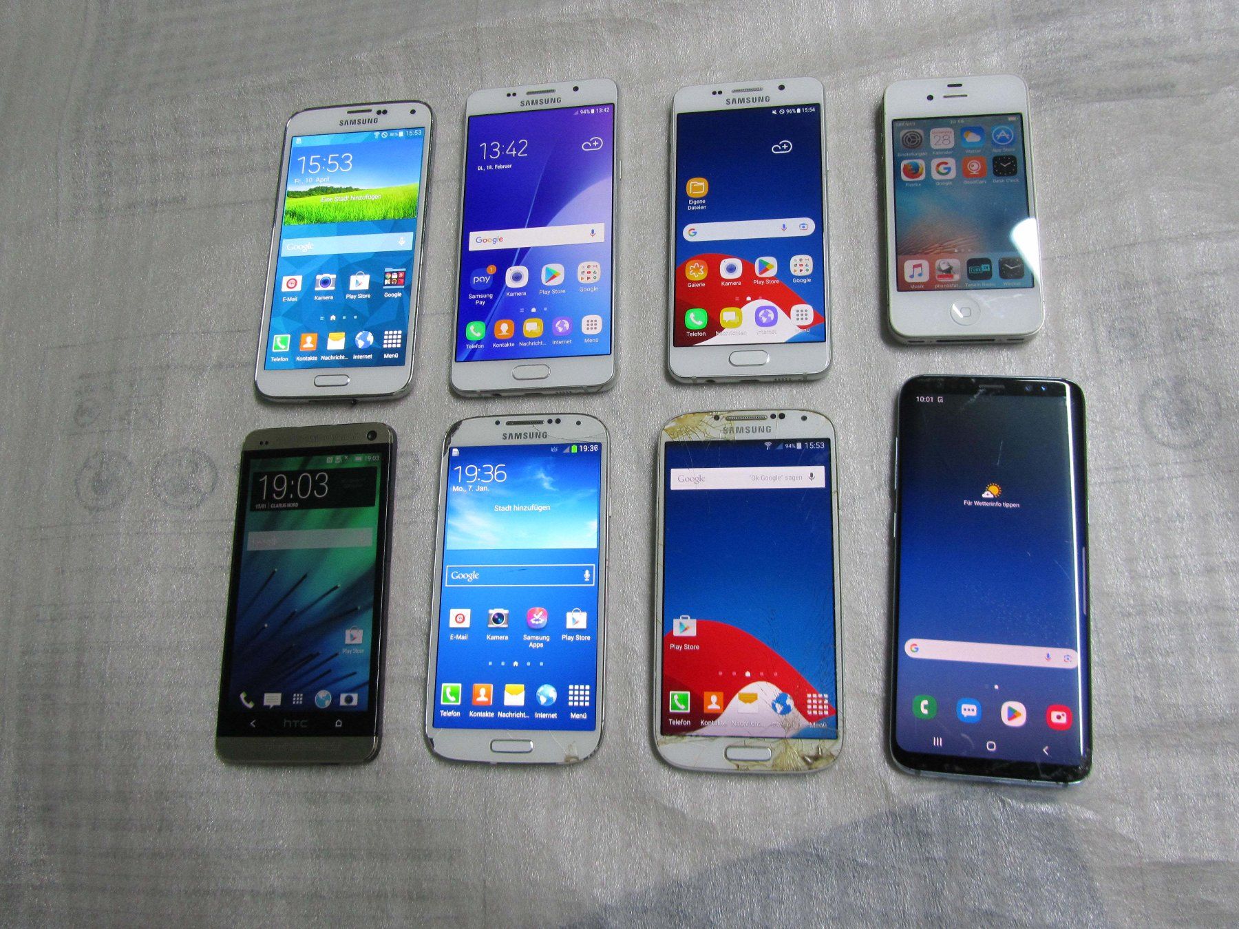 Samsung Telefoni cellulari / Smartphones: 8x Handys – Usato da moosseedorf venduto da RTN10 1