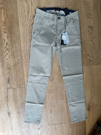 Hosee, Vanguard **NEU**  29/32  (PME)