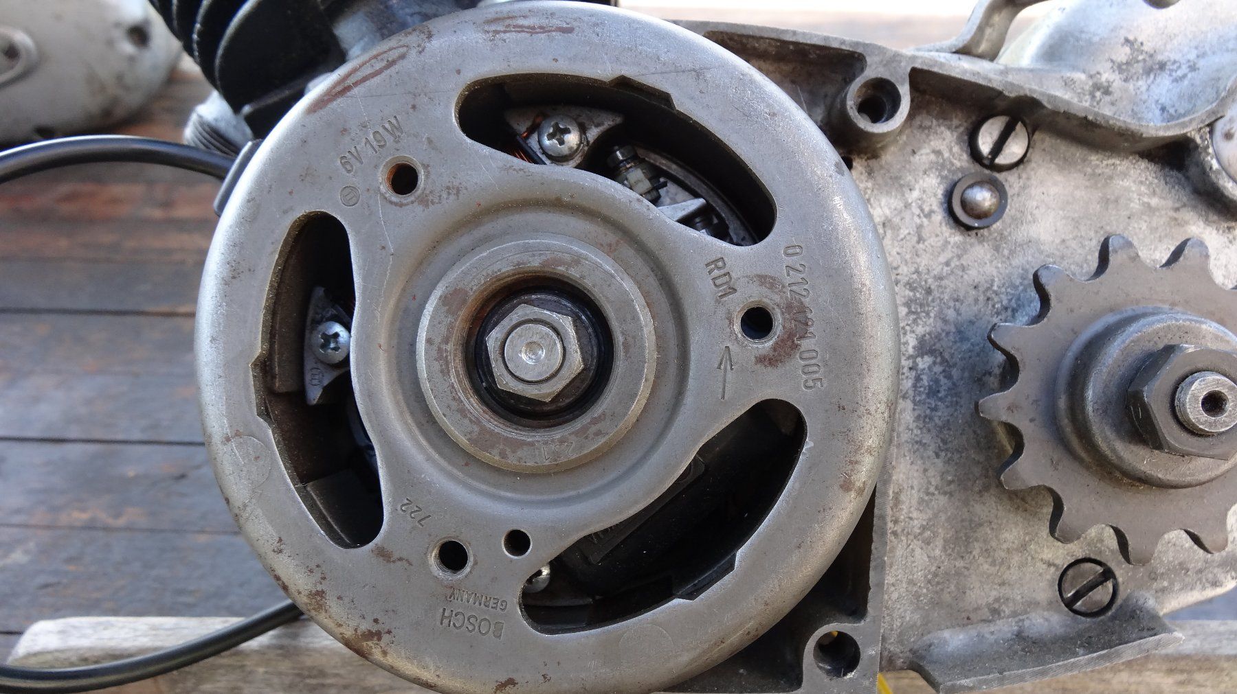 Sachs Parti ricambio per ciclomotori: Sachs 50/2 Motor Revidiert 502 – Usato da Biel/Bienne venduto da sachs502 4