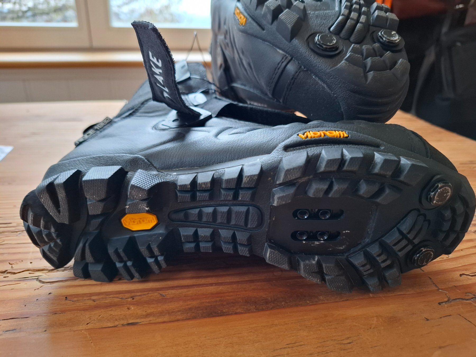 Scarpe da uomo: Veloschuhe - regenfest & extra warm – Usato da Riedt b. Erlen venduto da BisD 5
