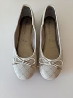 Elegante Tamaris Ballerinas, Gr. 38