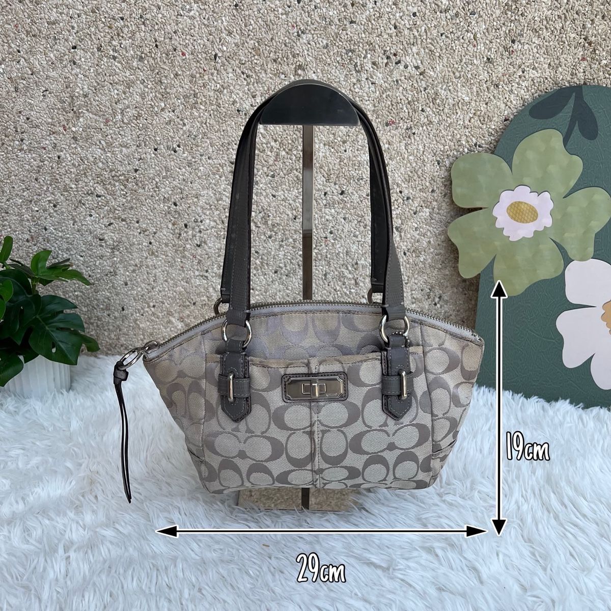 Coach Borse da donna: Coach Handtasche C Monogram Canvas Leder 29x19cm gebraucht – Usato da Eggenwil venduto da CNSRVINTAGE 4