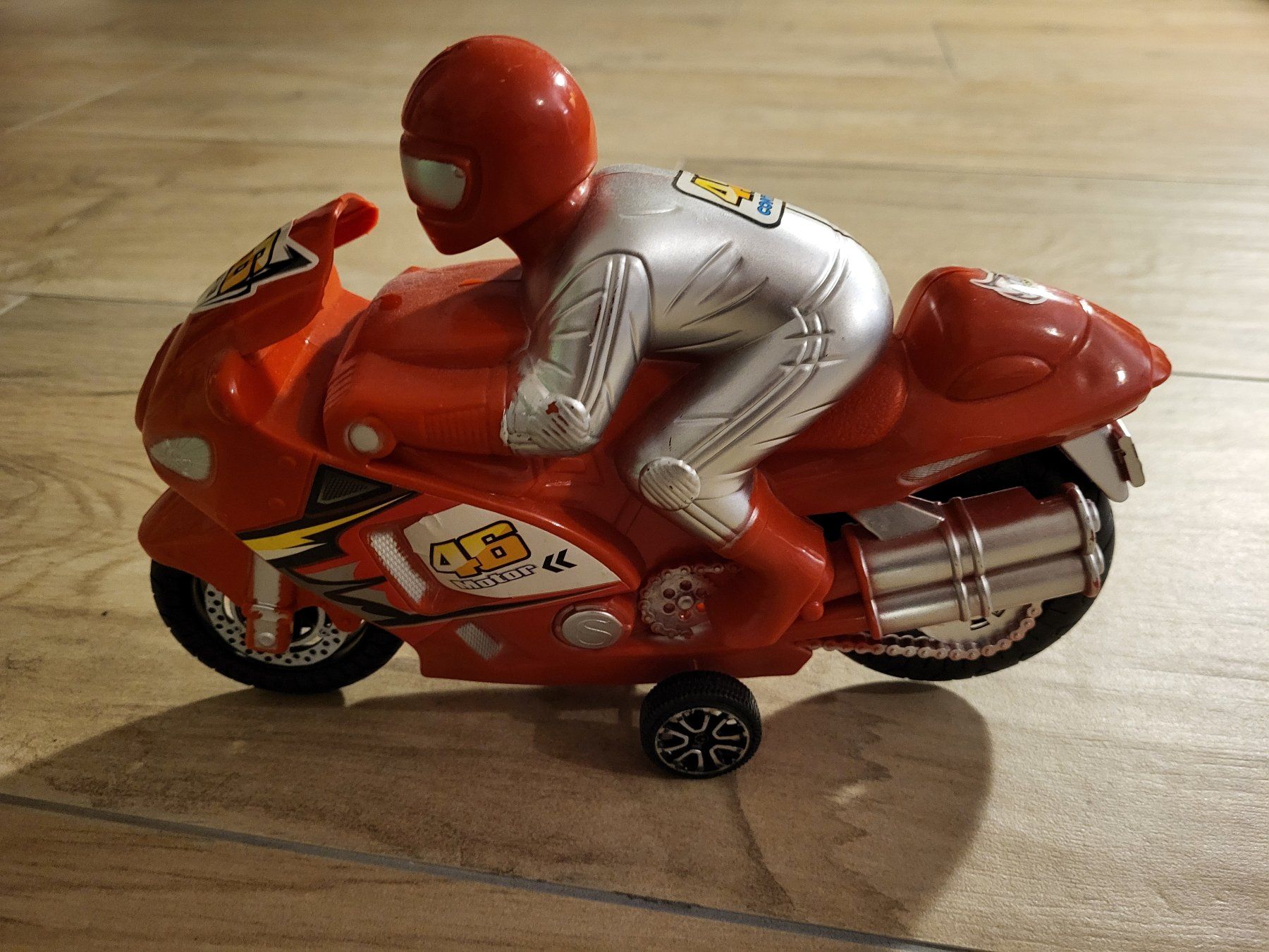 Spielzeuge: Jouet moto à remontage mécanique – Gebraucht aus Vucherens von Marine-DM 1