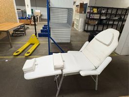 Servoprax Behandlungs-/Massageliege in Weiss inkl. Zubehör
