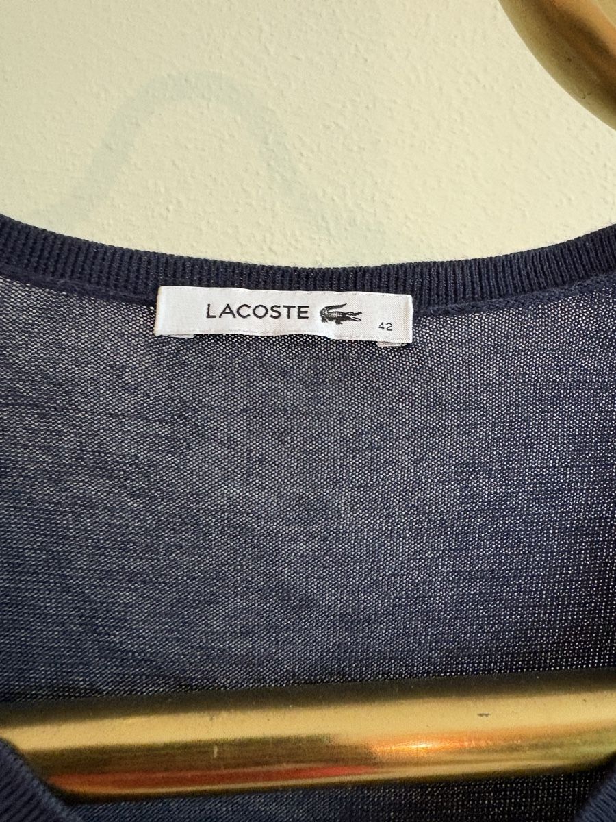 Lacoste Maglioni & Felpe: Pull col V Lacoste bleu marine 100% Coton Taille 42 – Usato da Neuchâtel venduto da sharposneaks 2