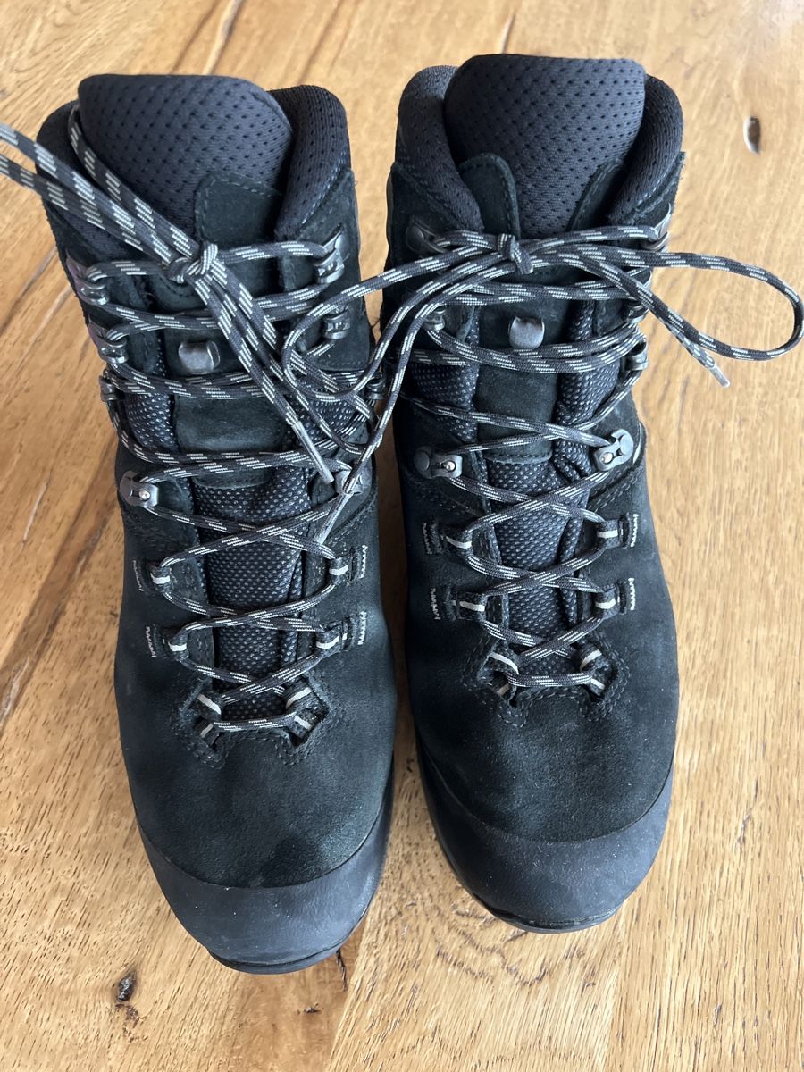 Lowa Scarpe da uomo: Wanderschuh Herren Hanwag Gr. 41.5, NP 300.- – Usato da Uebeschi venduto da 1Anna1