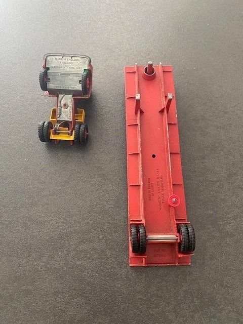 Matchbox Modellautos: Matchbox King Size Ford tractor, no K-20 Tasker transporter – Gebraucht aus Meyrin von Abac007 2