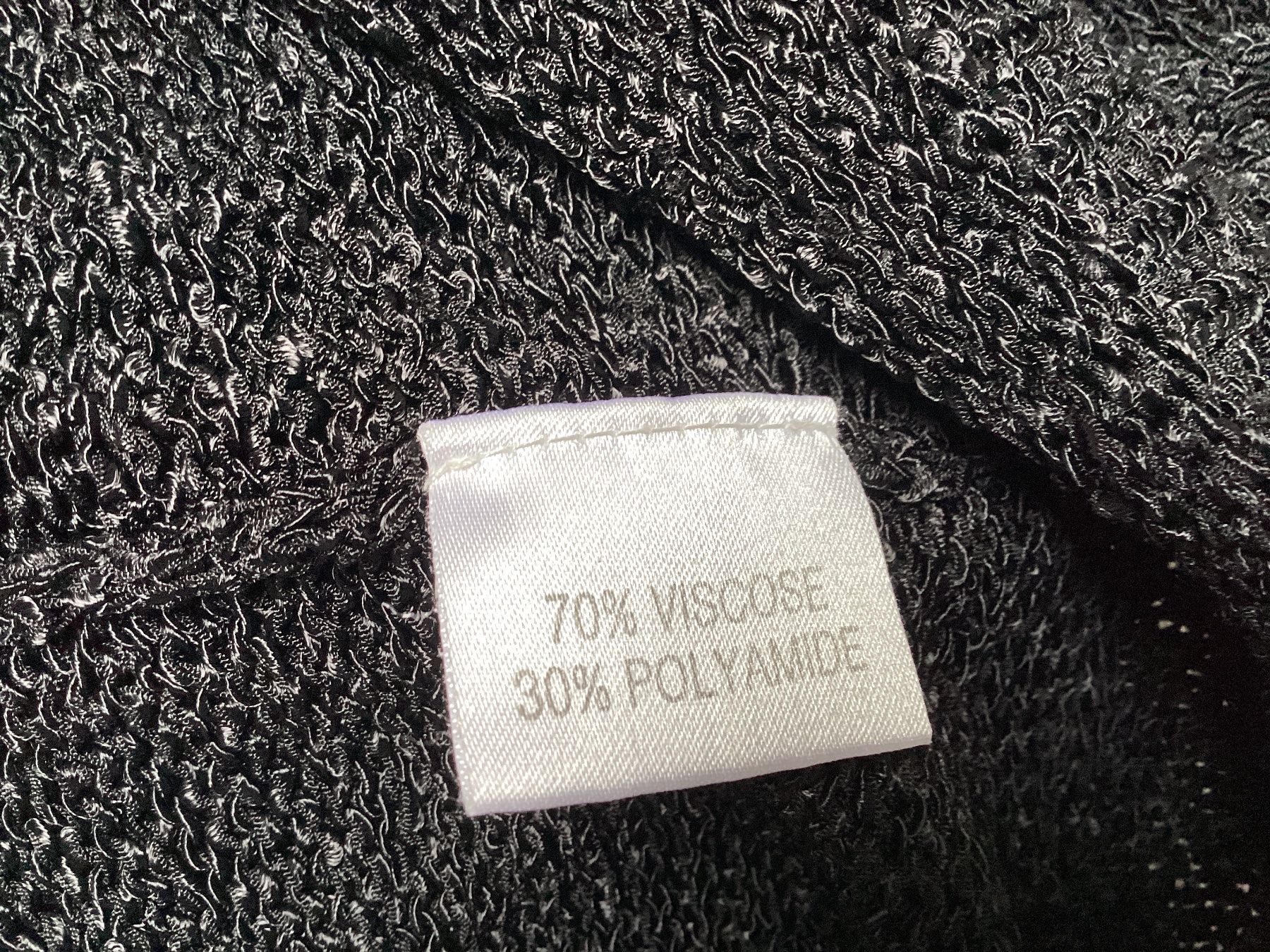 Maglioni & Felpe: Modena Damen Strick Pullover schwarz Grösse L V-Ausschnitt – Usato da Homberg b. Thun venduto da Homata 4