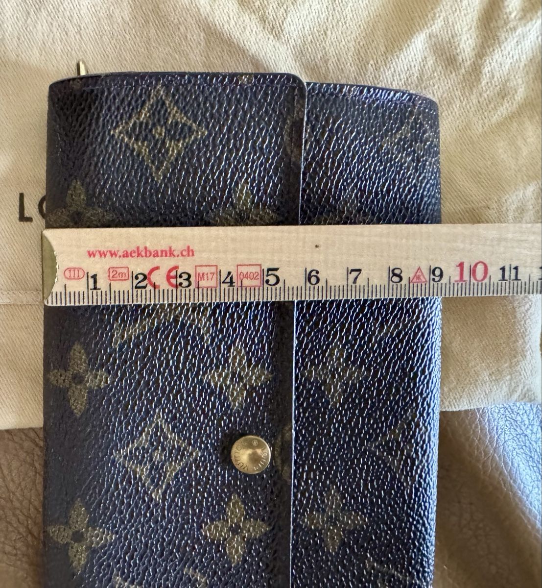 Louis Vuitton Portemonnaie: Louis Vuitton Portmonee Original – Gebraucht aus Belp von Aliya 6