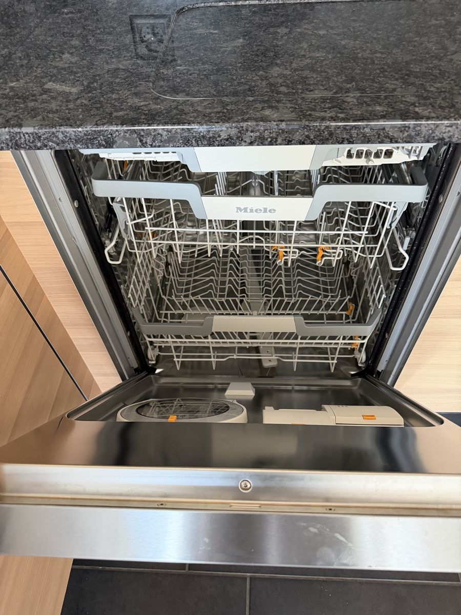 Cucine complete: Komplett Küche DEMONTIERT  – Usato da Cham venduto da ABhome10 6