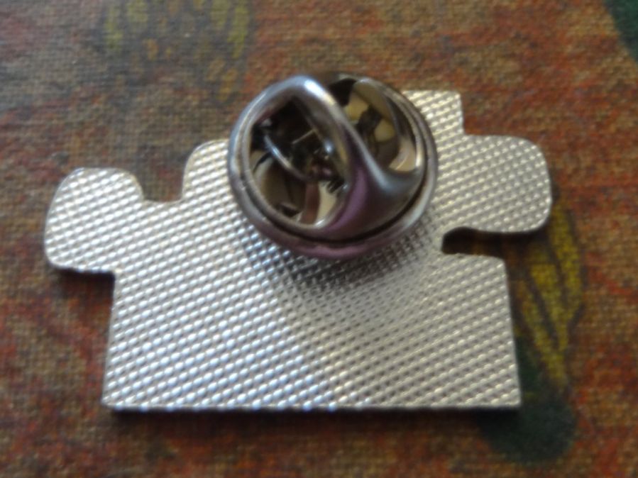 Placchette & Badge: Pins  ELF  F1 – Usato da Romanel-sur-Lausanne venduto da Swift13 1