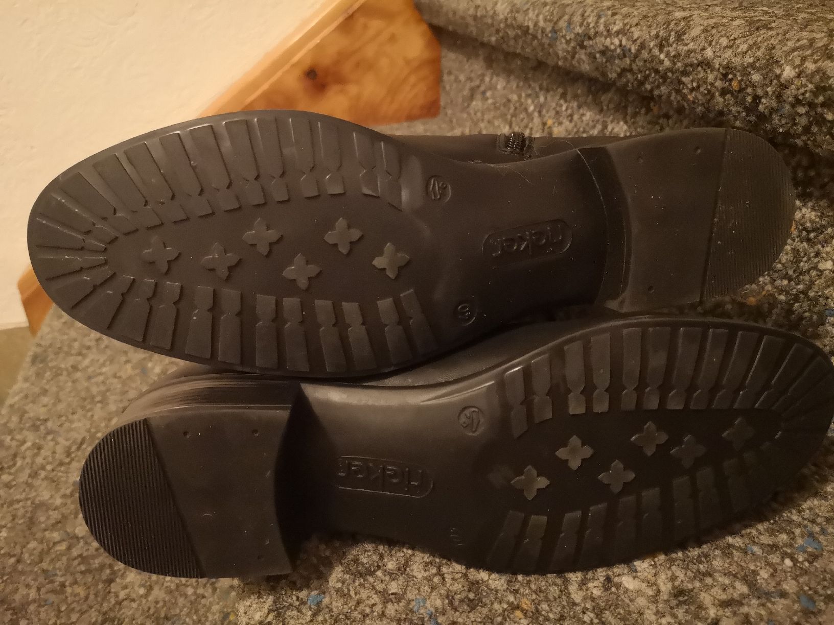 Rieker Scarpe da donna: Neuer Rieker Stiefel Grösse 40 – Nuovo (secondo la descrizione) da Appenzell venduto da Absp 2