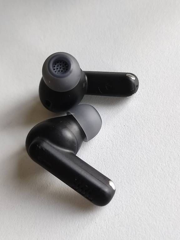 Cuffie: Cuffie Bluetooth jbl wave beam 2 – Difettoso da Zürich venduto da Yevhenii. 3