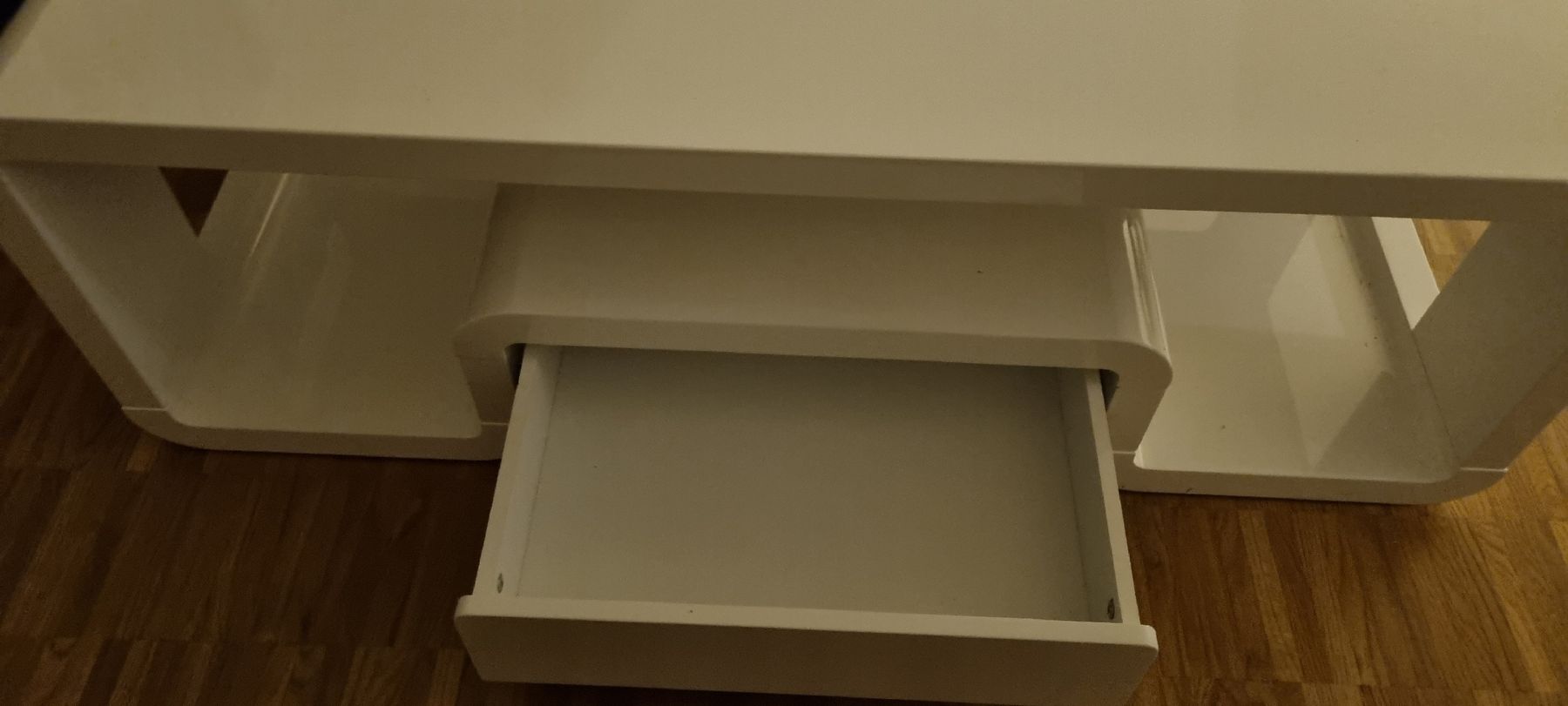 Tavoli: Couchtisch weiss – Usato da Sissach venduto da Babsii006 1