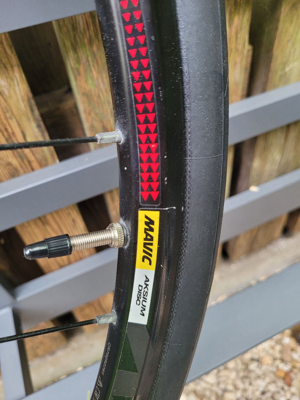 Felgen: Laufradsatz Mavic Aksium Disc – Gebraucht aus REINACH BL von str_pp8j 1