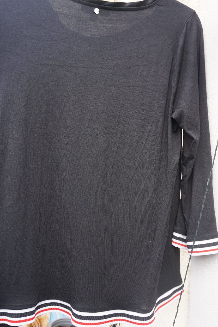 Comma Blusen: Bluse von Comma Grösse 44, schwarz – Gebraucht aus Zürich von einalemjena 1