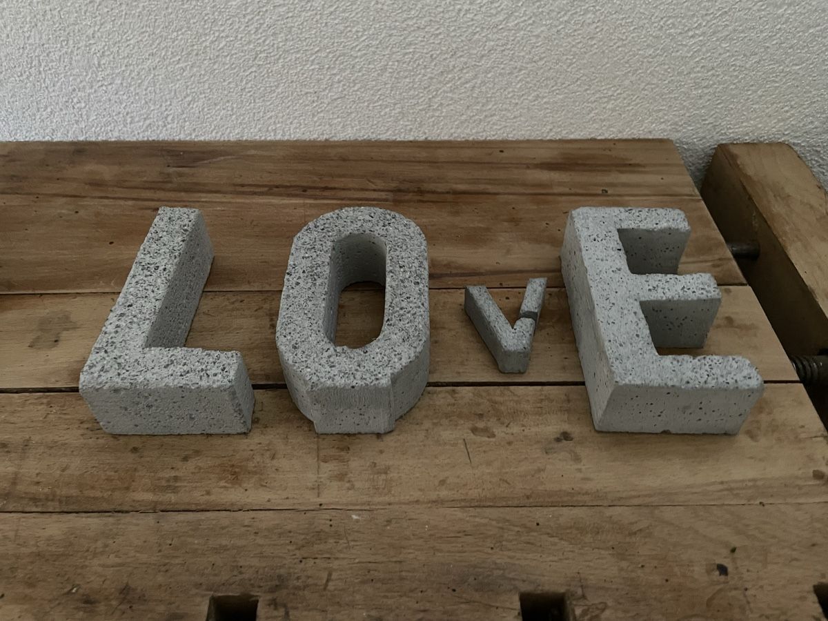 Tutte le decorazioni: Beton-Buchstaben – Nuovo (secondo la descrizione) da Büren an der Aare venduto da mii_57vx 4