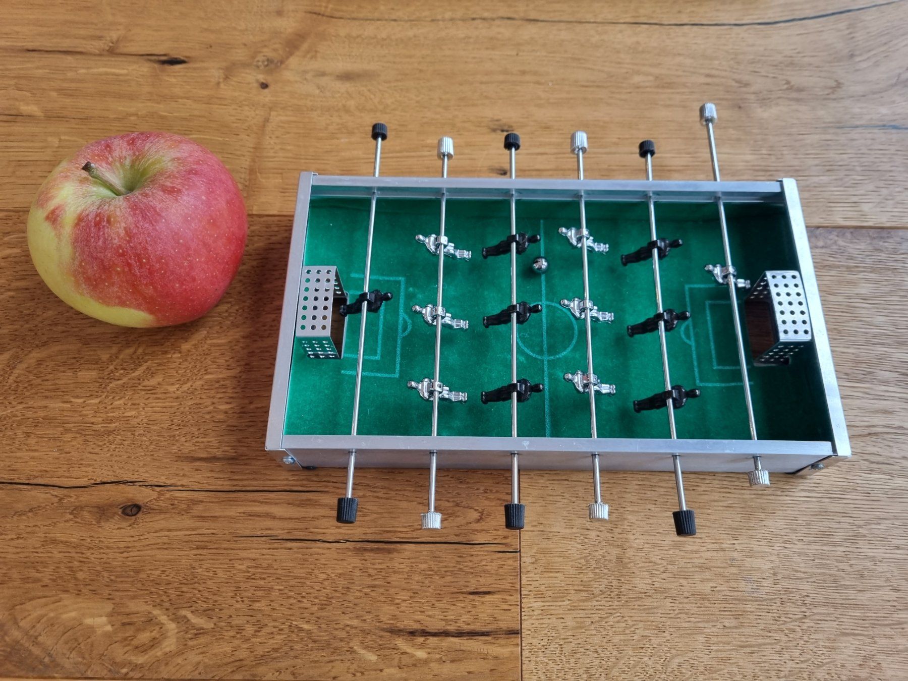 Giochi: Mini Tischtkicker Spiel – Usato da Brütten venduto da gupi1717 1