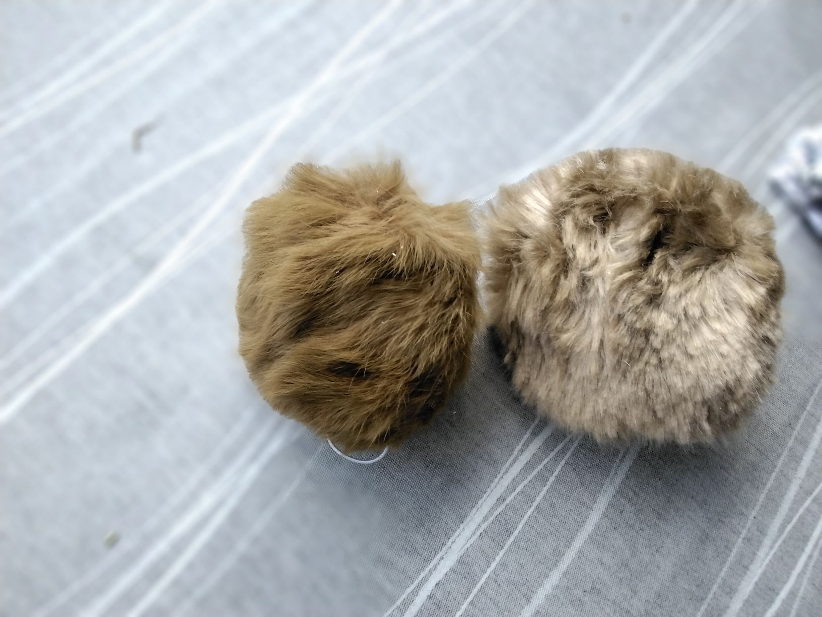 Bastelsets: 2 POMMEL – Neu (gemäss Beschreibung) aus Biel/Bienne von dasi3