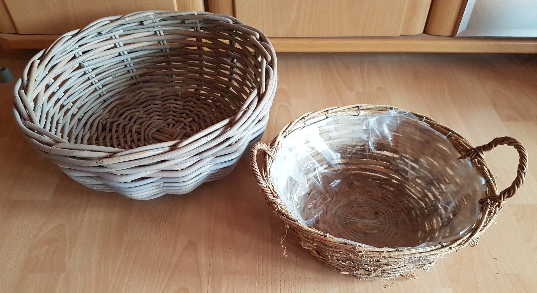 Blumentöpfe: 5 x BLUMENKÖRBE, BEPFLANZEN, GESTECKE – Gebraucht aus Sax von prinzenrollen 4
