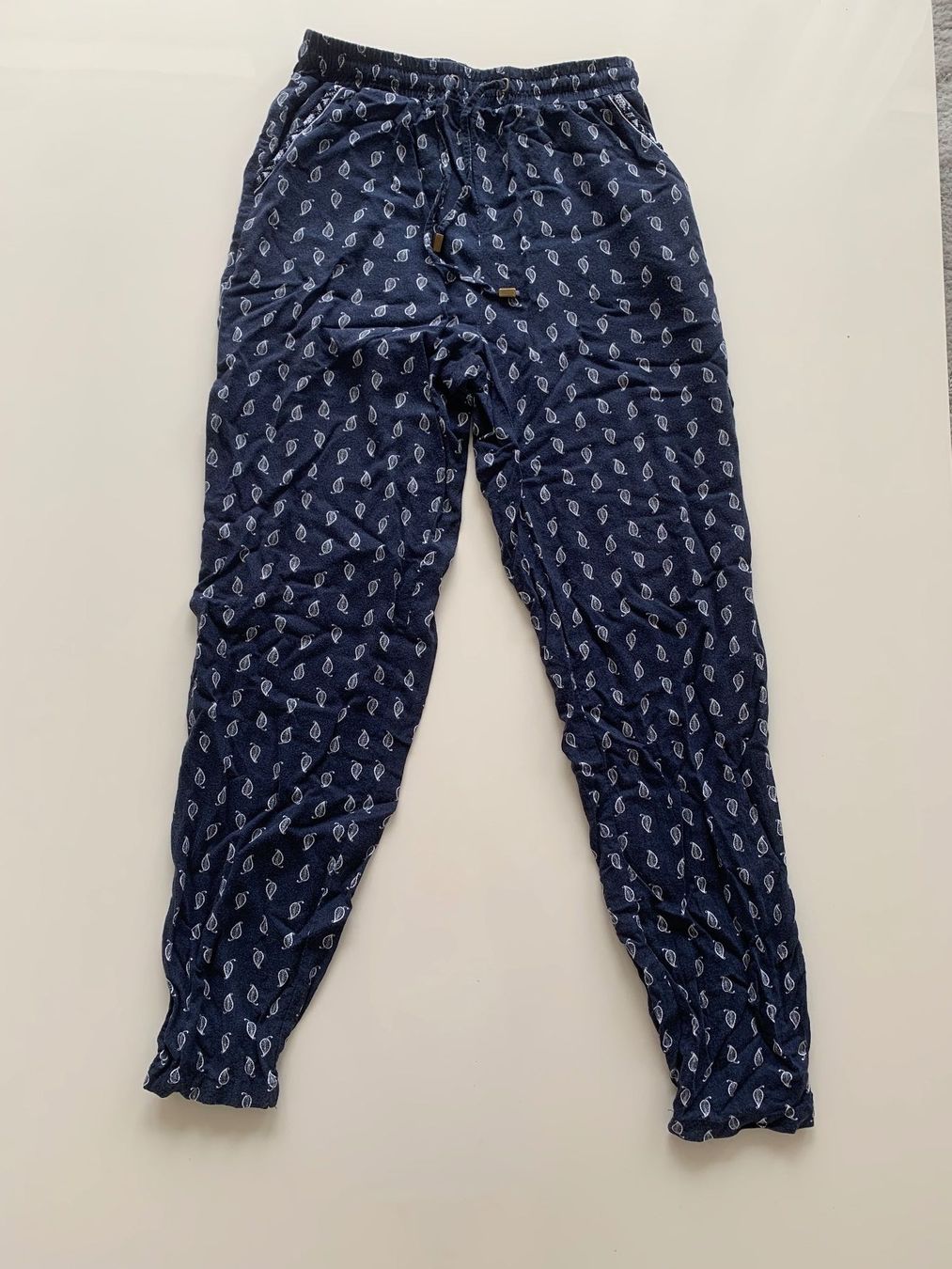 Hosen: Blaue Stoffhose – Gebraucht aus Hinwil von liviipivii