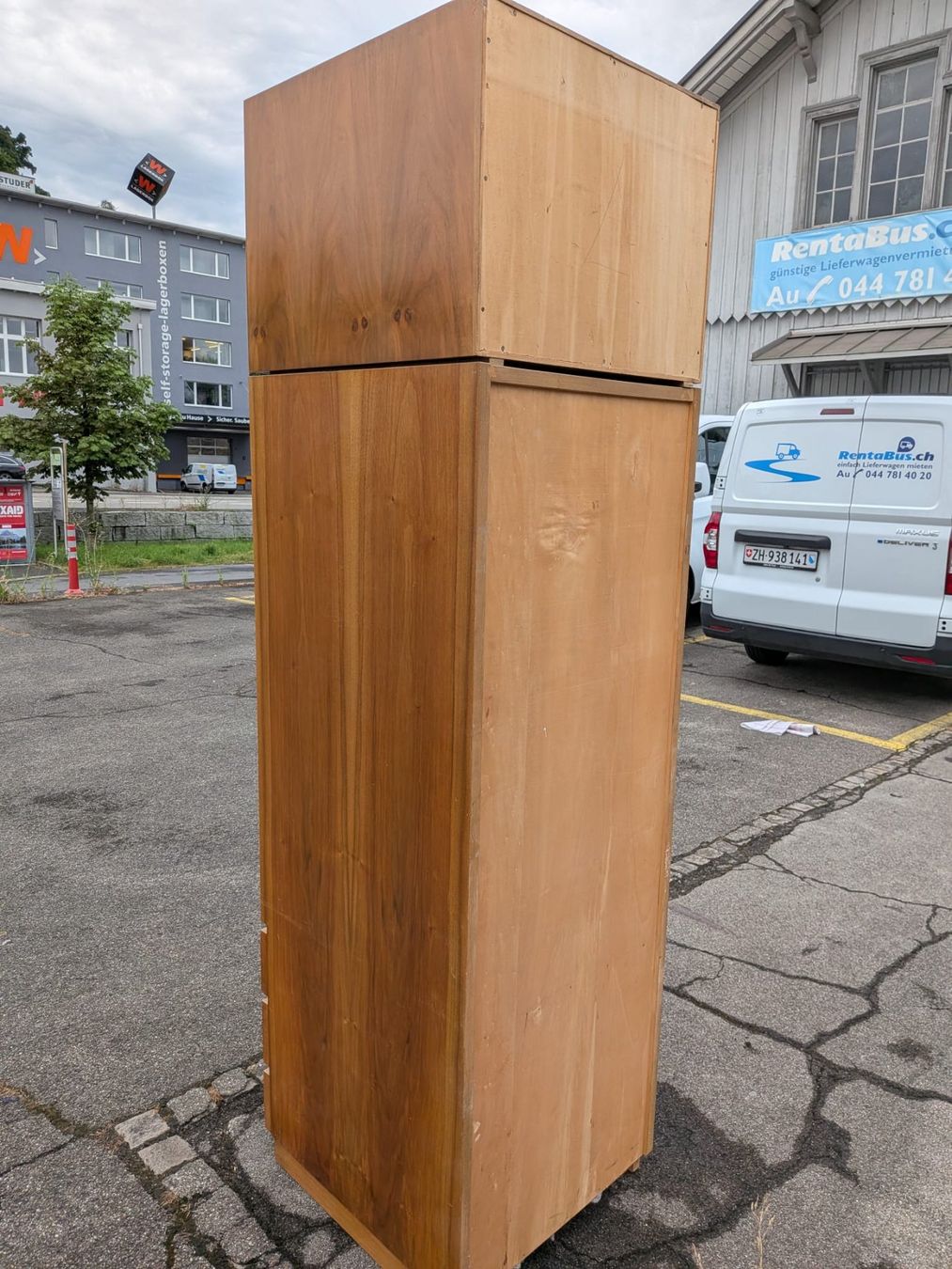 Armadi: Mid-Century-Schrank schmal mit Stange - Ref. 07/03 – Usato da Au ZH venduto da BrockiAu 6