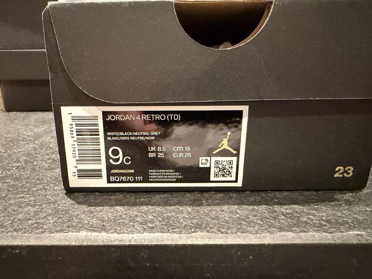 Jordan Scarpe per ragazzi: Baskets Jordan 4 Retro 9c (26) – Usato da Villaz-St-Pierre venduto da pepe86 3