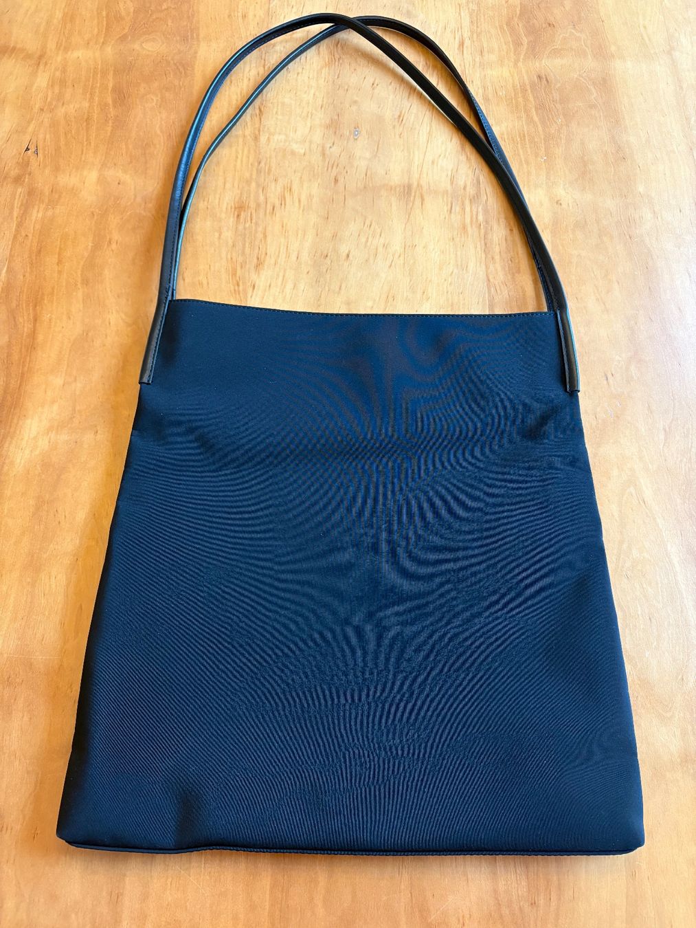 Esprit Borse da donna: Elegante Handtasche schwarz ESPRIT – Usato da Uster venduto da pri_6r68 2