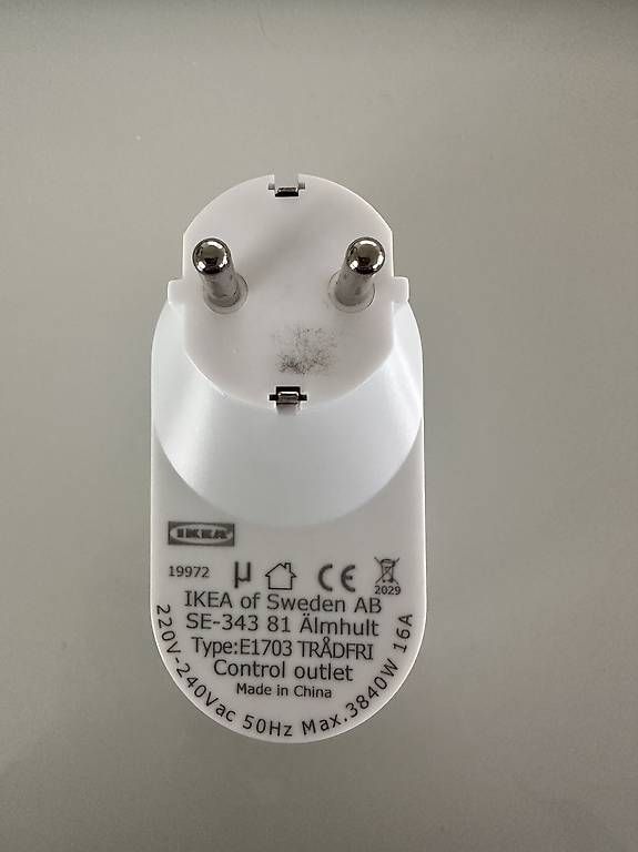 Stecker: 2 x IKEA TRADFRI Steckdose Zigbee Smart Home Alexa – Gebraucht aus Seuzach von mar_5mtf 2