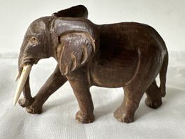 Holz Elefant Skulptur, Handgeschnitzt, Vintage Deko!