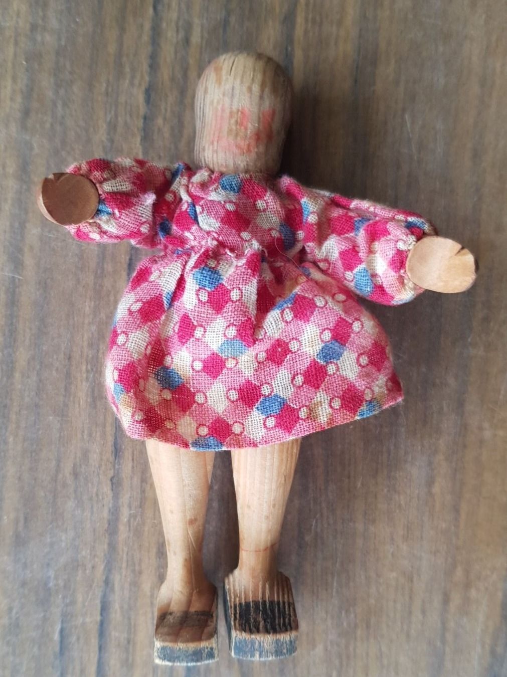 Bambole: Puppe Püppchen Holz – Usato da Mörschwil venduto da lindaswunderkiste