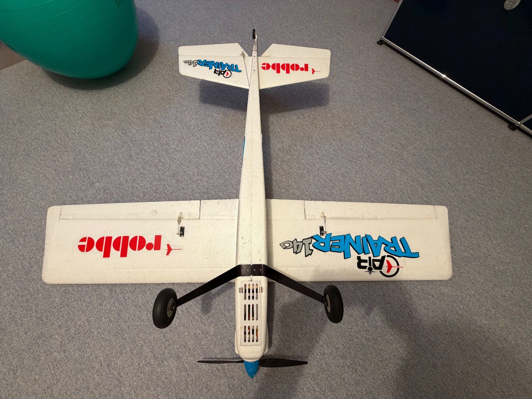 Robbe Modellismo RC: Robbe Air Trainer 140 – Usato da Laax GR venduto da il_8klkd 2