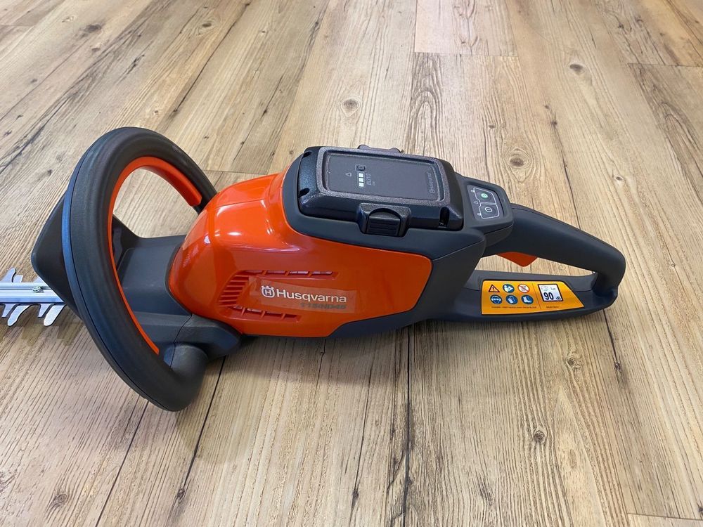 Heckenschere Akku Husqvarna 115iHD mit Akku und Ladegerät Kaufen auf