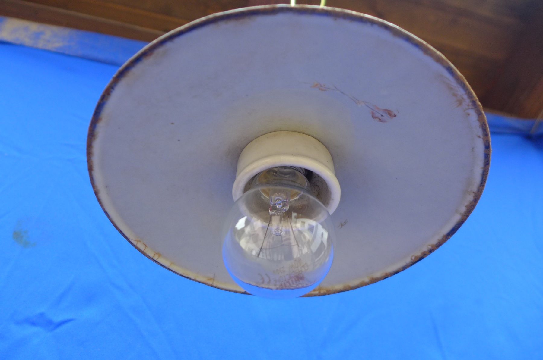 Lampen: Stalllampe ANTIK sehr schön ein Bijou – Gebraucht aus Wila von 7churfirsten 3