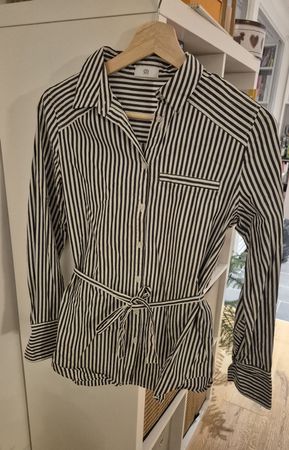 Chemise rayée avec ceinture 34