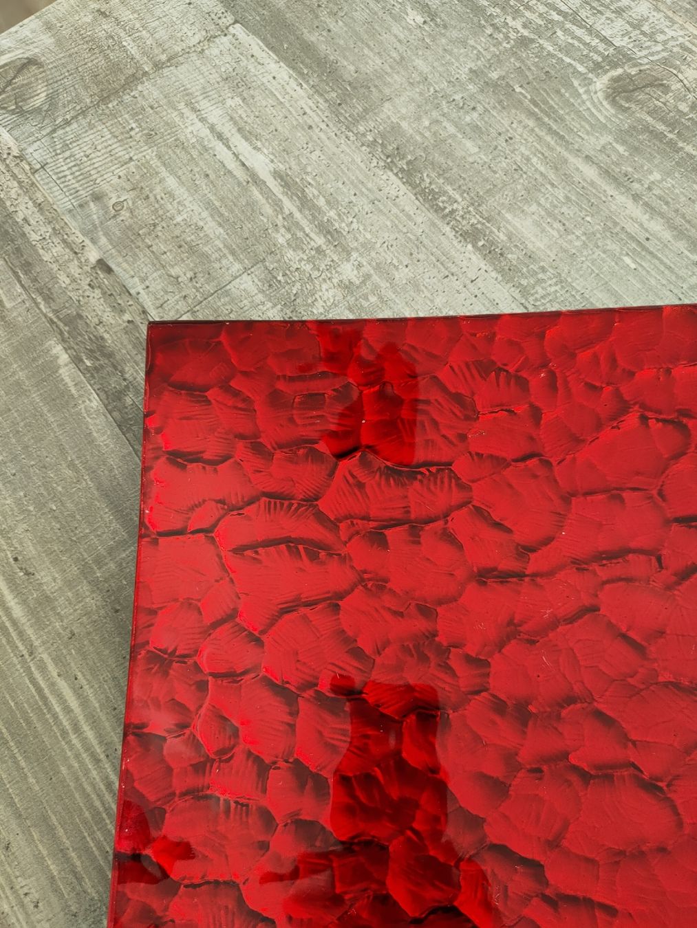 Toutes les décorations: Dekorative rote Glasplatte/ Früchteplatte – D'occasion à Gipf-Oberfrick par minini 1
