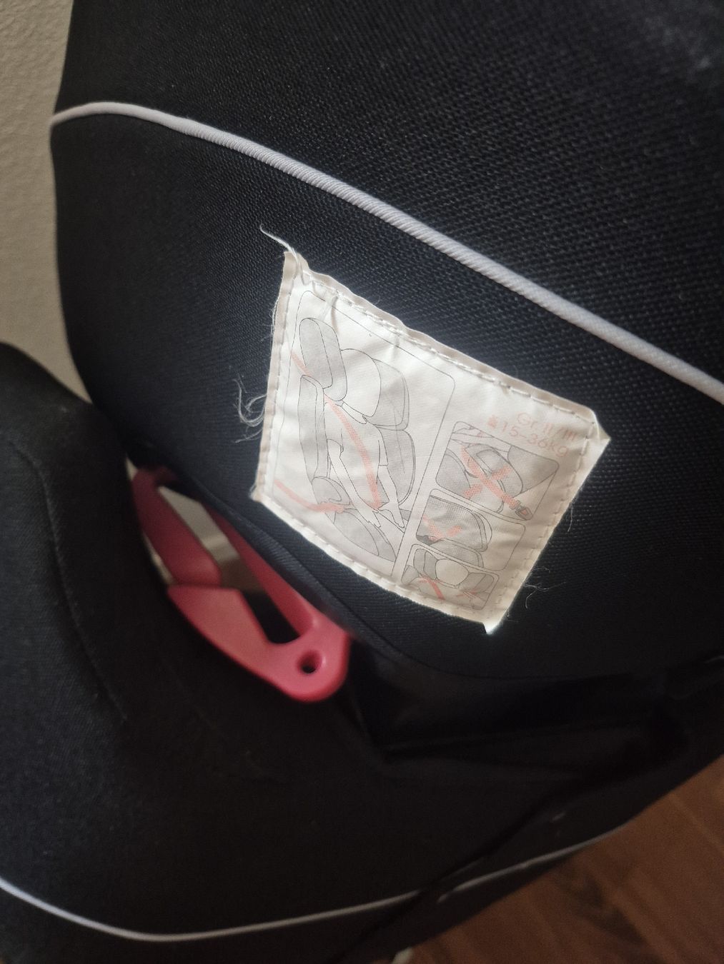 Cybex Seggiolini per auto: Cybex Kindersitz Solution fix, mitwachsend, guter Zustand – Usato da Luzern venduto da nor_fr6y 2