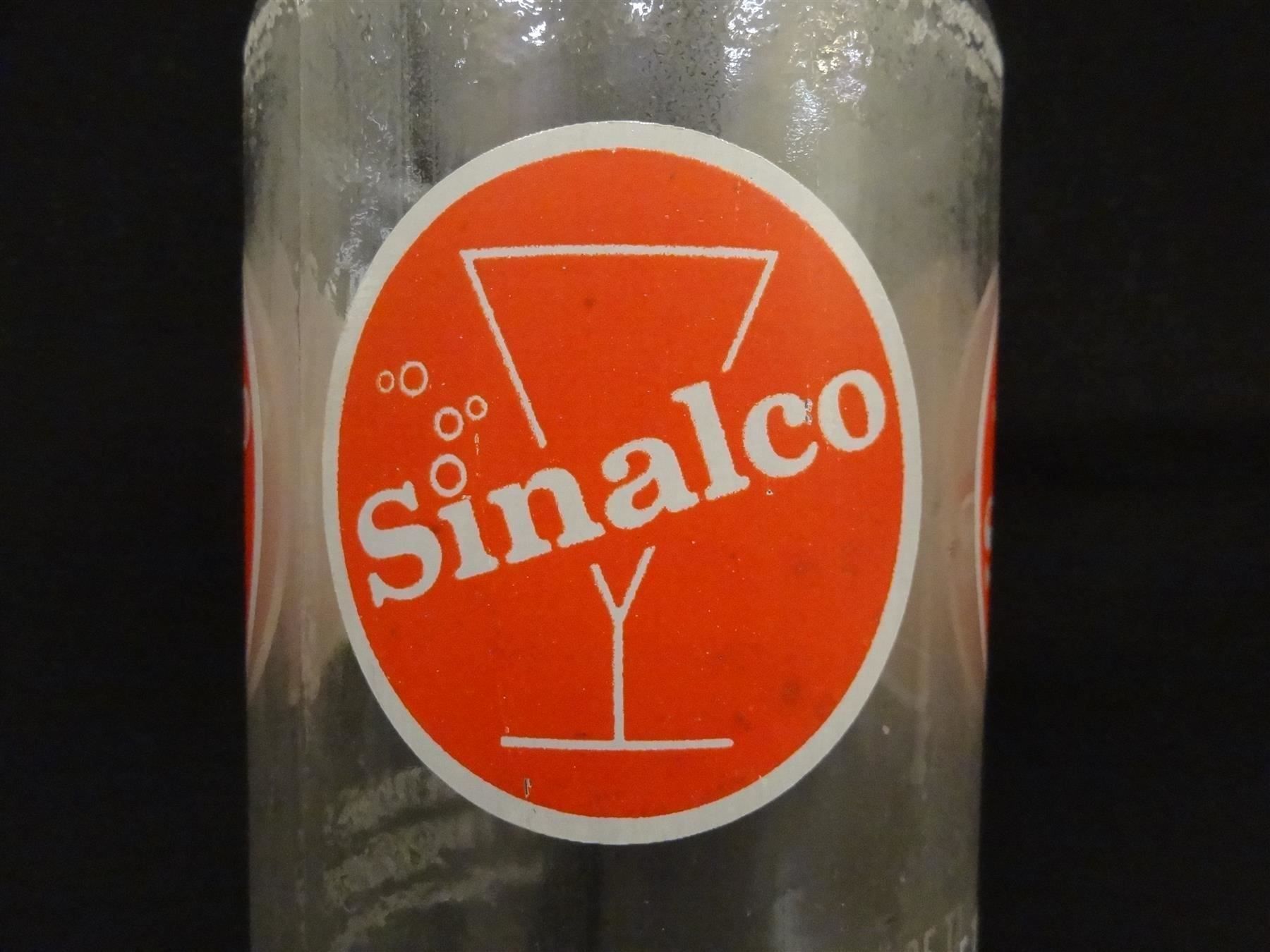 Sinalco Bicchieri, Caraffe & Bottiglie: alte Flasche SINALCO 1970 100cl – Usato da Kerzers venduto da Flaschenposten 3