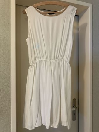 Massimo Dutti Kleid, Gr. M, weiss, ideal für den Sommer!