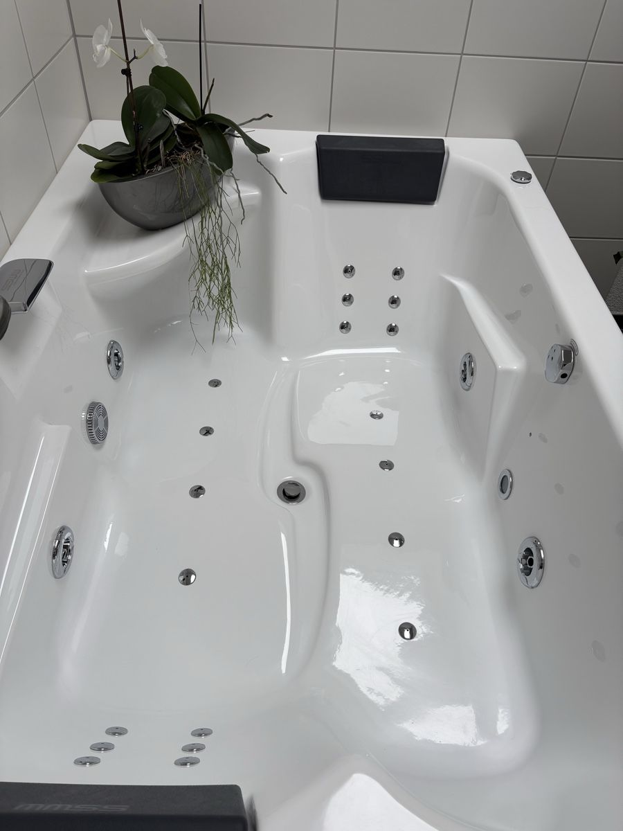 Vasche da bagno: Whirlpool Badewanne SSWW – Usato da Kesswil venduto da Nicole220870 5