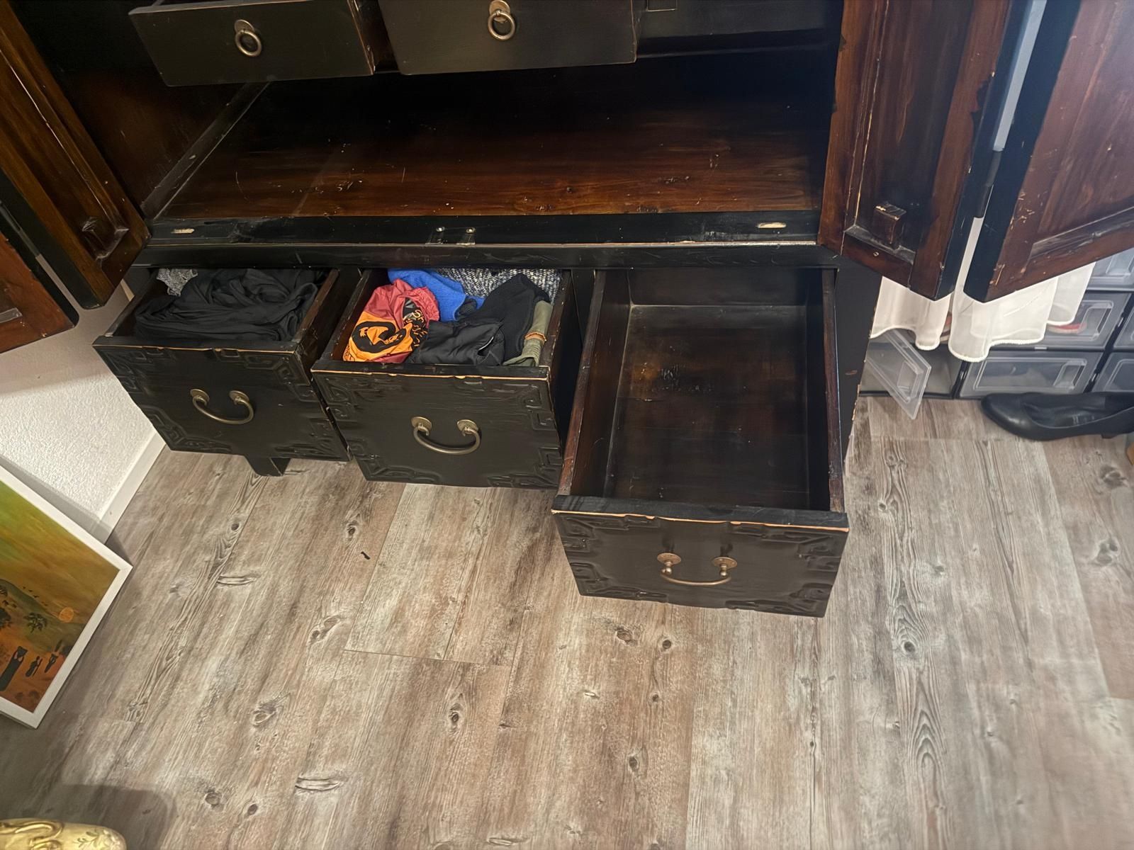 Armadi: Asiatischer Schrank – Usato da Bitsch venduto da fra_v2ct 2