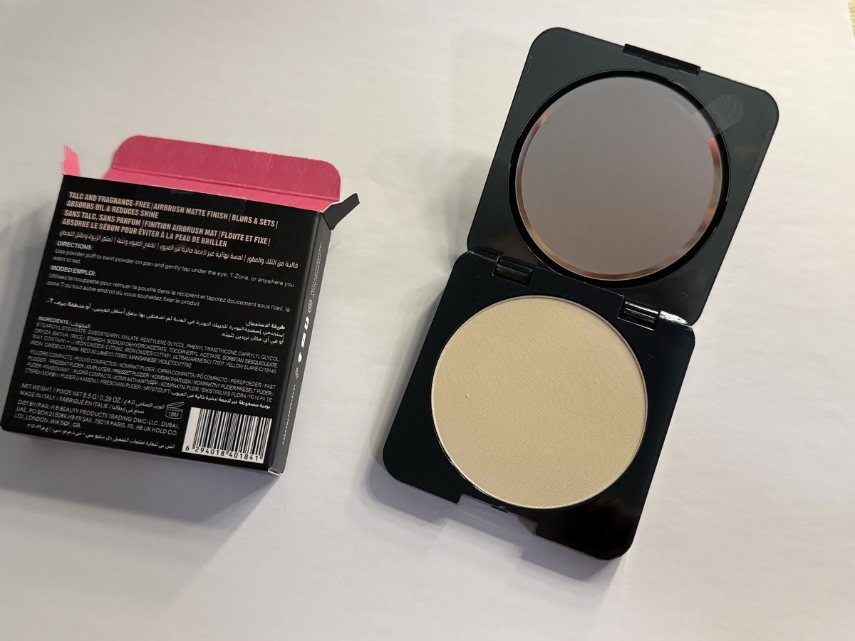 Huda Beauty Make-up: Huda Beauty Easy Bake Pressed Powder – Nuovo e nell'imballaggio originale da Baar venduto da xata 1