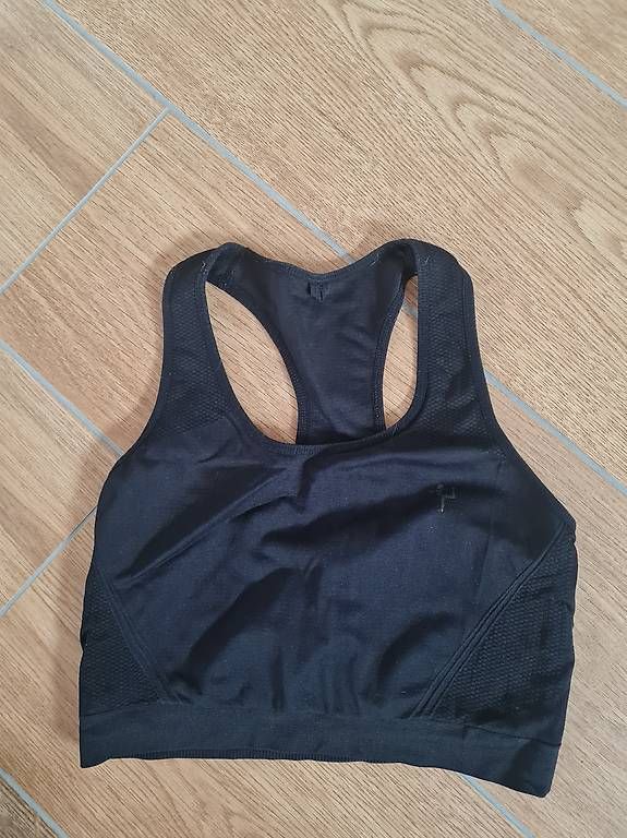 Altra biancheria intima: Sport BH's – Usato da Gutenswil venduto da jus_2jwr 2