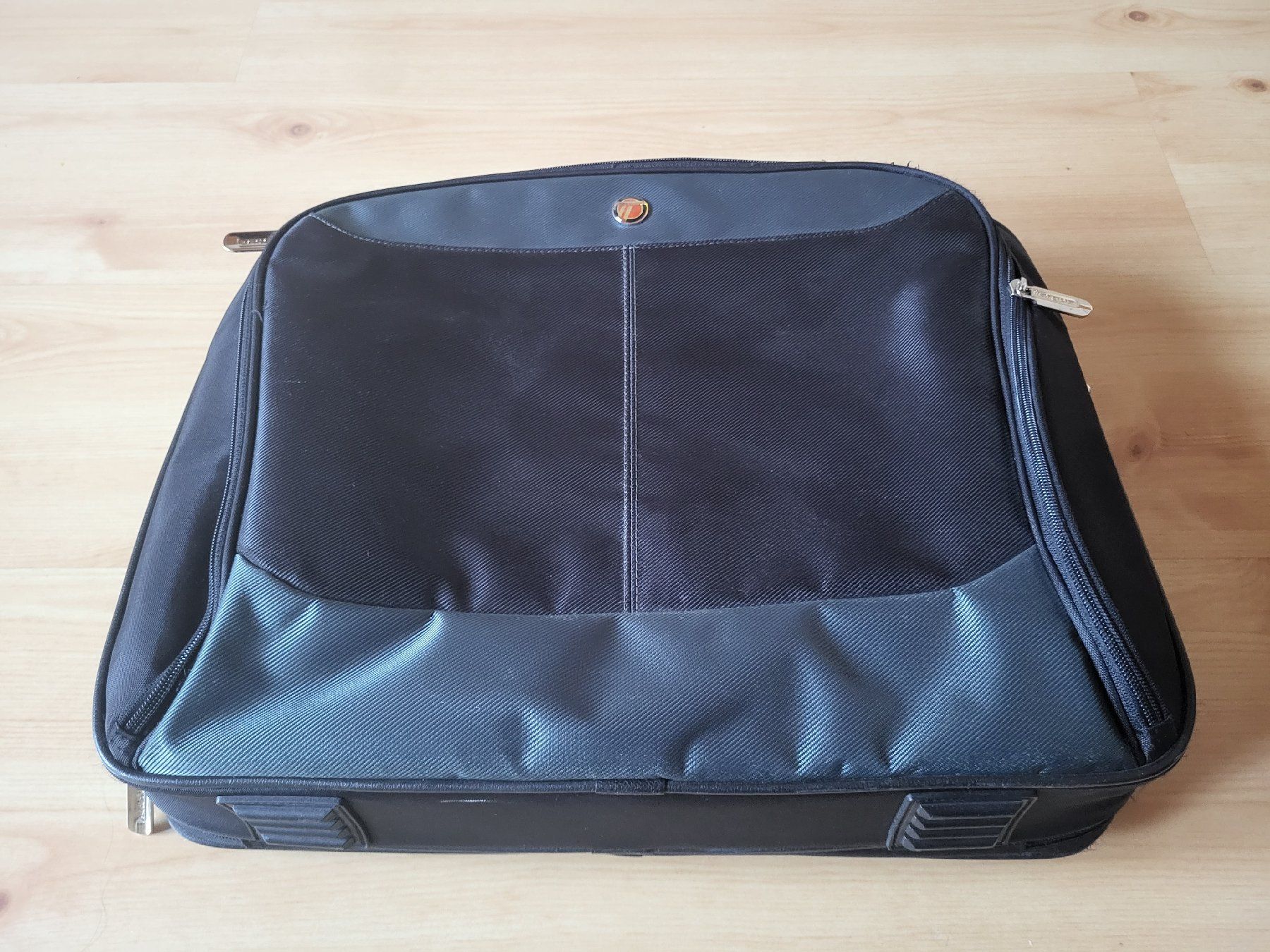 Valigie & Borse: Business/Computer bag – Nuovo e nell'imballaggio originale da Dietikon venduto da AniaSunrise