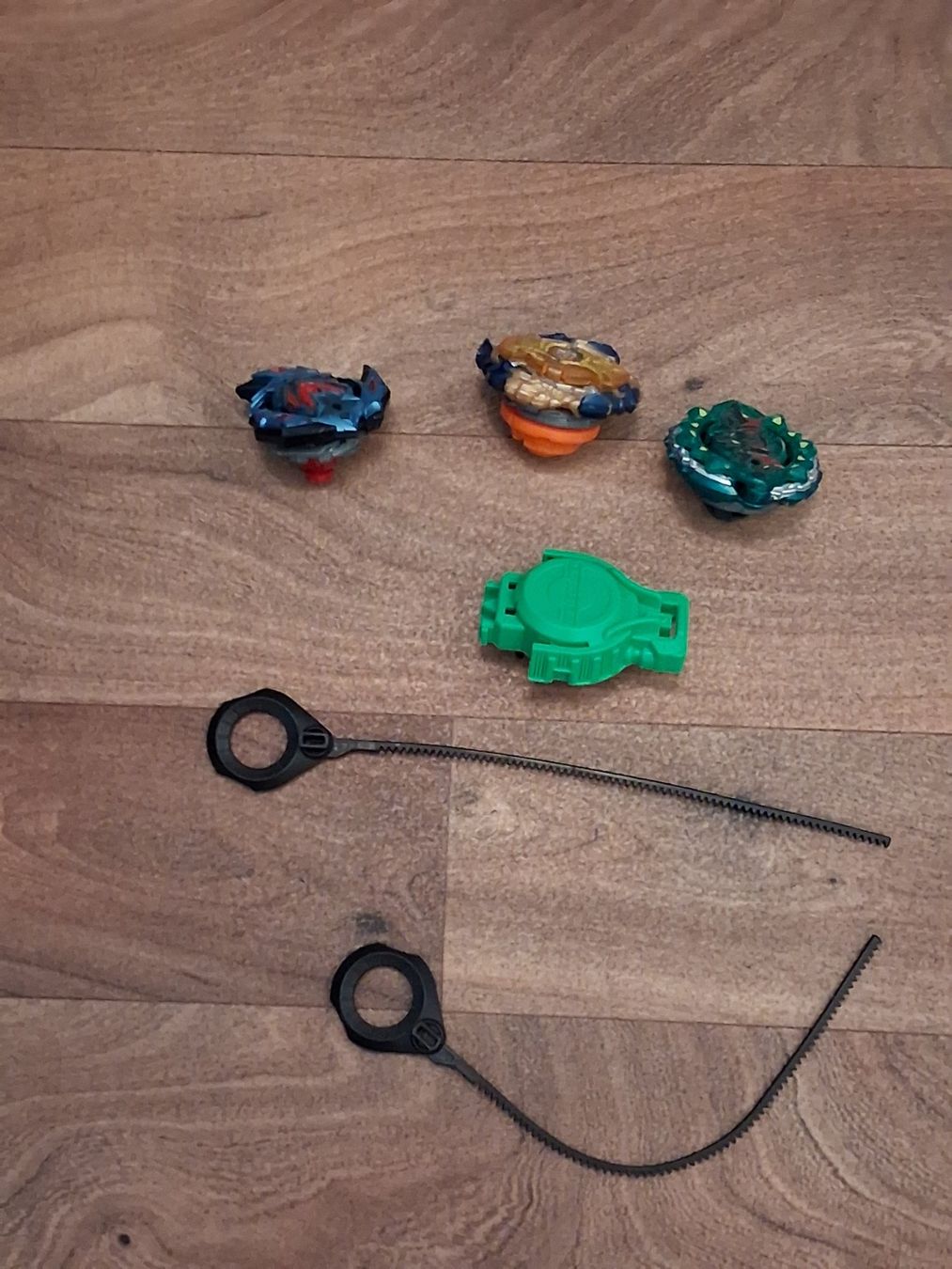 Spielzeuge: Beyblades, 3 Stück – Gebraucht aus Bronschhofen von ClauBern 1