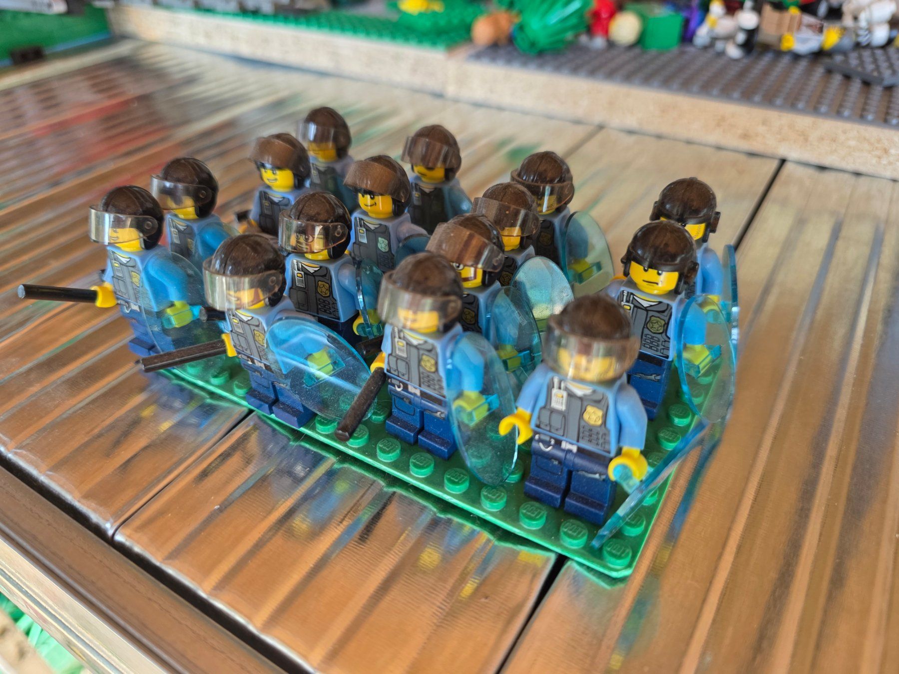 Lego Kit di costruzioni: LEGO Riot Police – Nuovo (secondo la descrizione) da Riazzino venduto da cat_w7kf 1